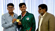 চবি উপাচার্যের সঙ্গে 'মেম্বার ওপেন' এ চ্যাম্পিয়ন রাফির সাক্ষাৎ