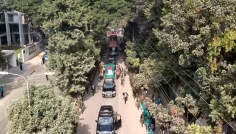 সংসদ ভবনের পথে খালেদা জিয়ার মরদেহ