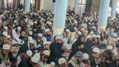 খালেদা জিয়ার রুহের মাগফিরাত কামনায় বায়তুল মোকাররমে বিশেষ দোয়া