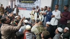 খালেদা জিয়ার রুহের মাগফিরাত কামনায় হাজীগঞ্জে দোয়া