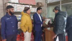 মানিকগঞ্জে অতিরিক্ত দামে এলপিজি বিক্রি: দেড় লাখ টাকা জরিমানা