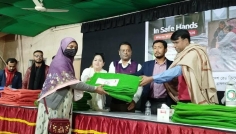 ব্রাহ্মণবাড়িয়ায় শীতার্তদের মাঝে রেড ক্রিসেন্টের কম্বল বিতরণ