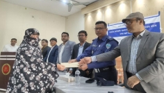 ভারতে কারাবন্দি জেলে পরিবারের মাঝে কোস্ট ফাউন্ডেশনের অর্থ সহায়তা