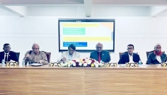 ভবিষ্যতে ফ্যাসিস্ট হয়ে ওঠার পথ বন্ধ করতেই গণভোট: আলী রীয়াজ