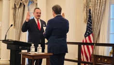 ঢাকায় নতুন মার্কিন রাষ্ট্রদূত হিসেবে শপথ নিলেন ব্রেন্ট ক্রিস্টেনসেন