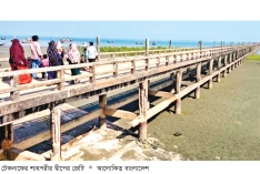 সংস্কার না হওয়ায় ঝুঁকিতে শাহপরীর দ্বীপের জেটি  