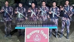 চুয়াডাঙ্গা সীমান্ত থেকে ভারতীয় মদ, ফেন্সিডিল ও সিরাপ উদ্ধার