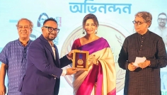 সম্মাননা পেলেন রায়হান রাফী