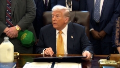 ইরানে বিক্ষোভকারীদের হত্যা-মৃত্যুদণ্ড বন্ধ হয়েছে, দাবি ট্রাম্পের