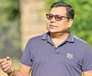 ‘অঞ্জনা’র সুখবর দিলেন মনির খান  