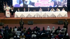 গুম-খুনের শিকার পরিবারের সঙ্গে মতবিনিময় করছেন তারেক রহমান