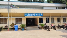 সোনারগাঁওয়ে ৮ শ্রমিককে ডাকাত সন্দেহে পুলিশে সোপর্দ, অতঃপর...