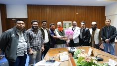 চুয়েট উপাচার্যের সঙ্গে নব-গঠিত শিক্ষক সমিতির সৌজন্য সাক্ষাৎ