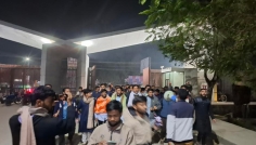 শাকসু নির্বাচন স্থগিতের প্রতিবাদে বেরোবিতে বিক্ষোভ