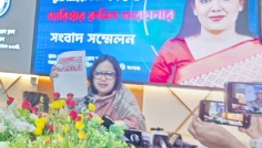 প্রশাসনের বিরুদ্ধে পক্ষপাতিত্বের অভিযোগ রুমিন ফারহানার