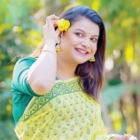 মেয়ে থেকে ‘নারী’ হওয়ার পথে শবনম ফারিয়া  