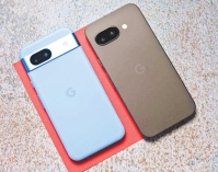 আইফোনকে টেক্কা দিতে  