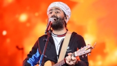 অবসর নিলেন অরিজিৎ সিং