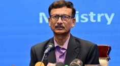 ভোটে উপস্থিতি ছাড়াবে ৫৫ শতাংশ, হতে পারে বিচ্ছিন্ন সহিংসতা: পররাষ্ট্র উপদেষ্টা