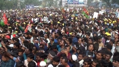 ২২ বছর পর খুলনায় তারেক রহমান, জনসভায় নেতাকর্মীদের ঢল