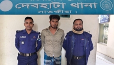 দেবহাটায় ধর্ষণ চেষ্টা মামলার আসামি আটক
