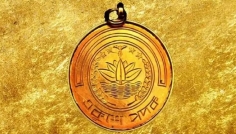 একুশে পদক পাচ্ছেন ৯ বিশিষ্ট ব্যক্তি ও একটি সংগীত দল