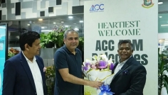 জরুরি বৈঠকে যোগ দিতে পাকিস্তানে গেলেন বিসিবি সভাপতি