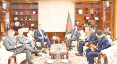 পররাষ্ট্র উপদেষ্টা ও যুক্তরাষ্ট্রের রাষ্ট্রদূতের সাক্ষাৎ 