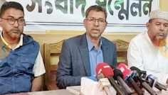 চাঁদপুর-৫ আসনে স্বতন্ত্র প্রার্থীর নির্বাচন বর্জনের ঘোষণা