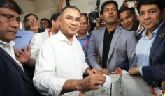 ভোট দিলেন তারেক রহমান