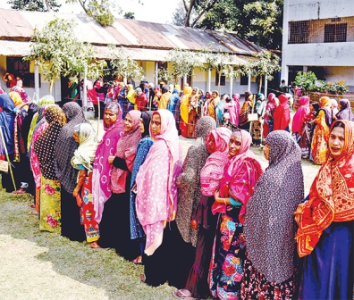 জাতীয় সংসদ নির্বাচন ও গণভোটের খণ্ডচিত্র  