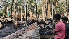 বোয়ালখালীতে চুলার আগুনে পুড়ল ৯ বসতঘর