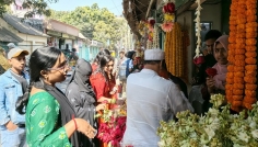 সিরাজগঞ্জে বিশ্ব ভালোবাসা দিবসে দর্শনীয় স্থান প্রেম নগরে পরিণত