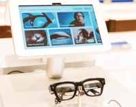 চশমায় ফেসিয়াল রিকগনিশন  