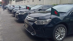 শপথে পতাকাবাহী গাড়িতে যাবেন উপদেষ্টারা, ফিরবেন পতাকা ছাড়া