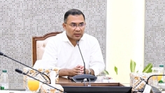 ফ্যামিলি কার্ড নিয়ে প্রধানমন্ত্রীর বৈঠক আজ