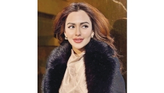 লুক নিয়ে ট্রলের মুখে নুসরাত ফারিয়া