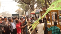 রংপুর মহানগরীর সৌন্দর্য বৃদ্ধিতে ব্যানার-ফেস্টুন অপসারণ
