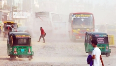 ছুটির দিনে বায়ুদূষণে শীর্ষে ঢাকা, এরপরই লাহোর ও দিল্লির অবস্থান