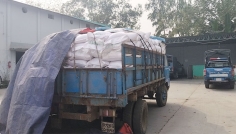 রংপুরে আটক হওয়া সরকারি সার নিয়ে রহস্যের জট খুলছে না