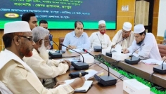 রংপুরের উন্নয়নে ৬ এমপির সঙ্গে জেলা প্রশাসনের মতবিনিময়