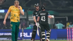 দক্ষিণ আফ্রিকাকে কাঁদিয়ে ফাইনালে নিউজিল্যান্ড