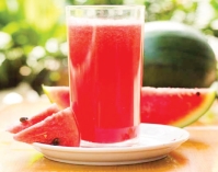 ইফতারে তরমুজের শরবত  