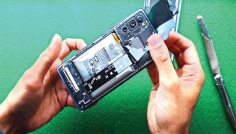 পুরোনো ফোনের ব্যাটারি যেন জীবন্ত টাইম বোমা!  