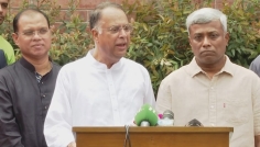 তেল নিয়ে উদ্বিগ্ন হওয়ার কিছু নেই, পর্যাপ্ত মজুত আছে: জ্বালানি মন্ত্রী 