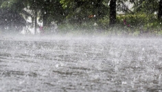 সারাদেশে টানা চারদিন বজ্রসহ বৃষ্টির আভাস