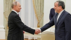 রাশিয়া-ইরান সামরিক সহযোগিতা নতুন কিছু নয়: ইরানের পররাষ্ট্রমন্ত্রী