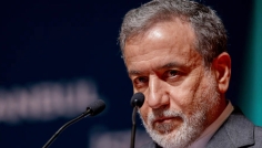 শত্রুরা ইরানের মাটিতে পা রাখলে ধ্বংস করে দেওয়া হবে : আরাগচি