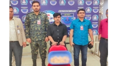 শাহজালাল বিমানবন্দরে ৪৩৬৪ পিস ইয়াবাসহ যাত্রী আটক