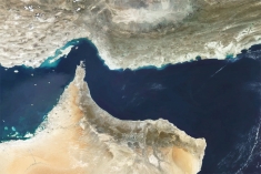 হরমুজ প্রণালীতে বাংলাদেশি জাহাজ চলাচলে বাধা নেই 